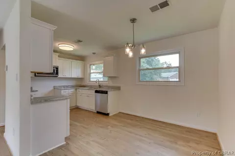 437 Fox Hill Rd, Hampton, VA 23669 photo 10