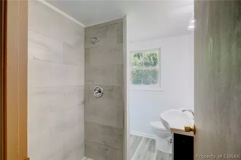 6398 Belroi Rd, Gloucester, VA 23061 photo 11