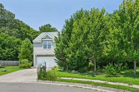 77 Manilla Ln, Hampton, VA 23669 photo 3