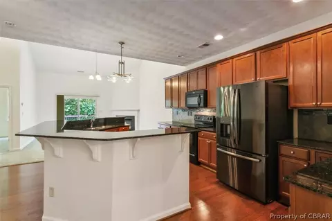 77 Manilla Ln, Hampton, VA 23669 photo 12