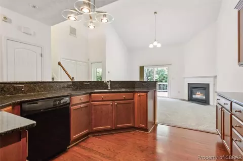 77 Manilla Ln, Hampton, VA 23669 photo 17