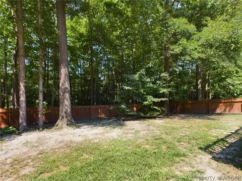 7793 John Tyler Dr, Gloucester, VA 23061 photo 41