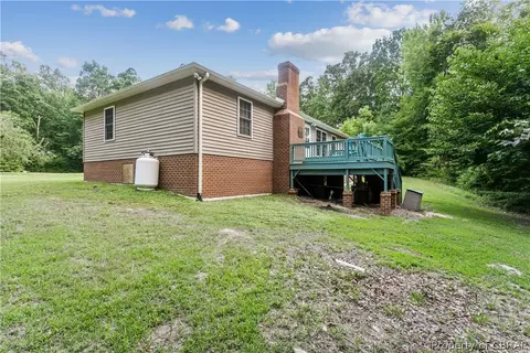 6925 Deerfield Ln, Gloucester, VA 23061 photo 40