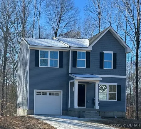 243 Highgate Dr, Hartfield, VA 23071