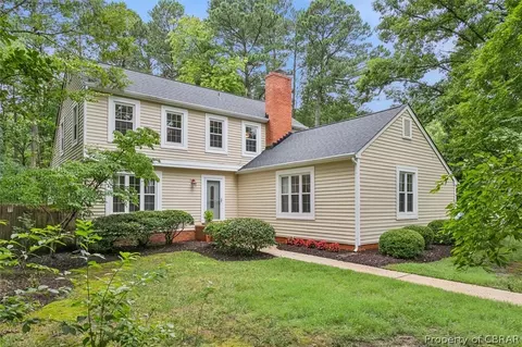 109 Mace St, Williamsburg, VA 23185