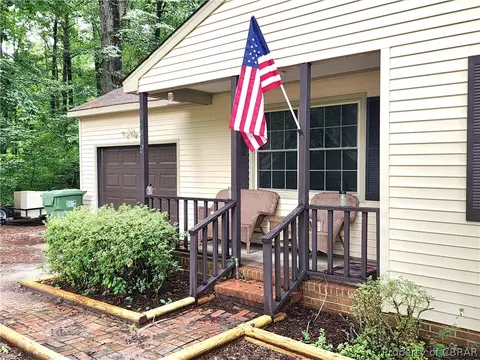 7249 Deer Run Dr, Gloucester, VA 23061 photo 6