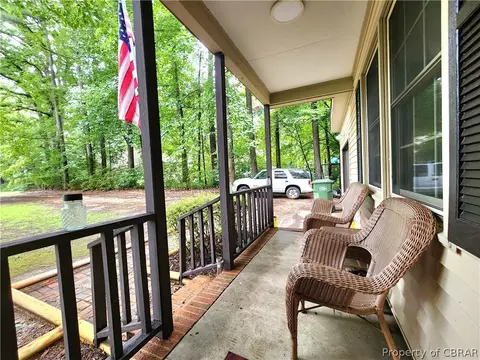 7249 Deer Run Dr, Gloucester, VA 23061 photo 4