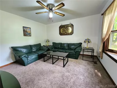7249 Deer Run Dr, Gloucester, VA 23061 photo 9