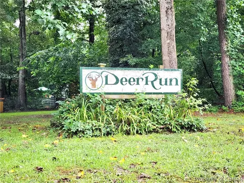 7249 Deer Run Dr, Gloucester, VA 23061 photo 2