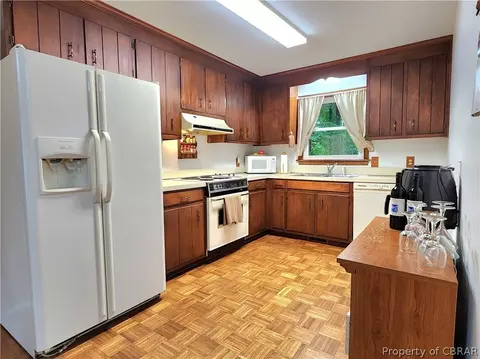 7249 Deer Run Dr, Gloucester, VA 23061 photo 11