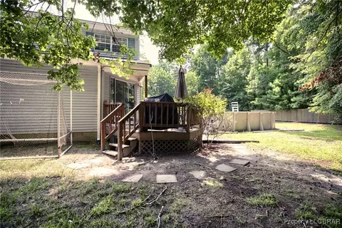 9563 Cuba Rd, Hayes, VA 23072 photo 19