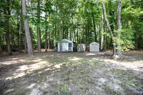 9563 Cuba Rd, Hayes, VA 23072 photo 18
