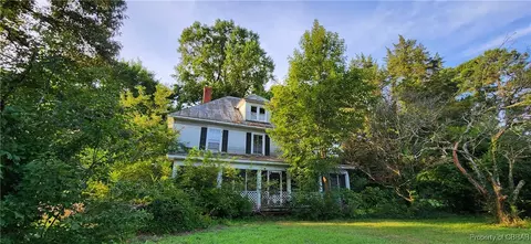 3040 Buckley Hall Rd, Cobbs Creek, VA 23035