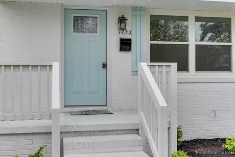 1793 Old Buckroe Rd, Hampton, VA 23664 photo 4