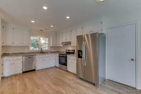 2 Critzos Ct, Hampton, VA 23669 photo 14