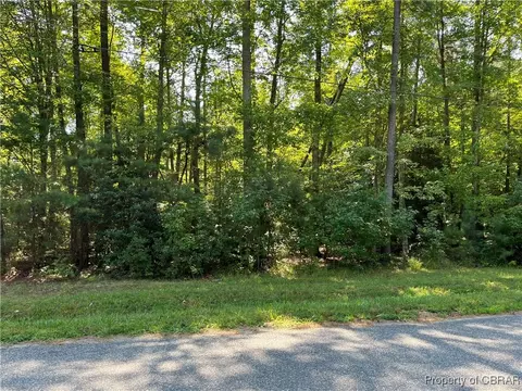 lot33 Quarters Cove Dr, Weems, VA 22576