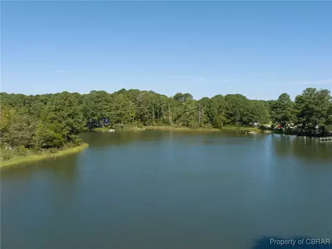 6678 Northwind Ln, Gloucester, VA 23061 photo 10