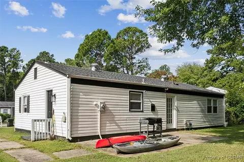 127 Walnut Dr, Yorktown, VA 23690 photo 25