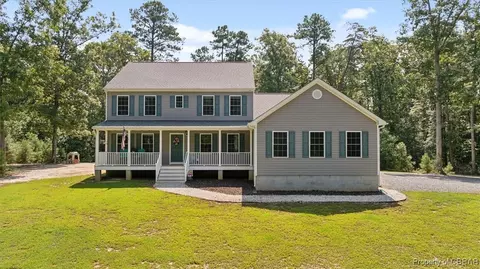 4394 Pampa Rd, Gloucester, VA 23061