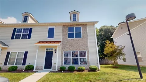 1939 Algonquin Trl, Williamsburg, VA 23185