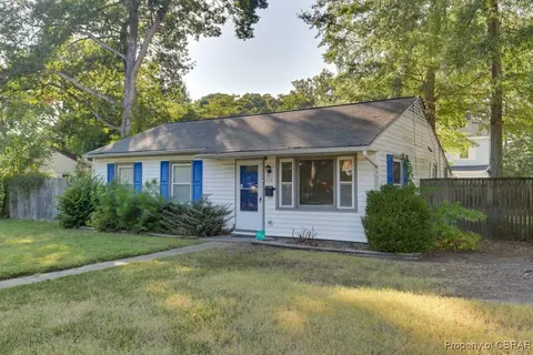 113 Tucker Ln, Hampton, VA 23669 photo 4