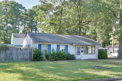 113 Tucker Ln, Hampton, VA 23669