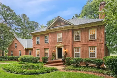 104 Montrose, Williamsburg, VA 23188