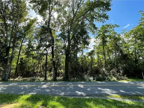 19-96 Flat Iron Rd, Montross, VA 22520