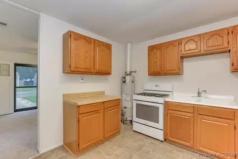 623 Grimes Rd, Hampton, VA 23663 photo 14