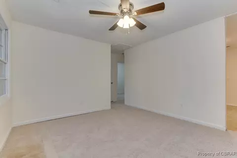623 Grimes Rd, Hampton, VA 23663 photo 8