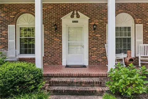 8019 Belroi Rd, Gloucester, VA 23061 photo 2