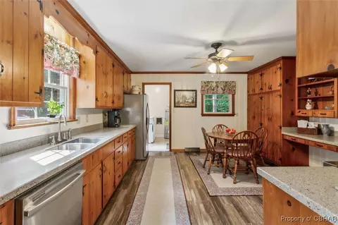 8019 Belroi Rd, Gloucester, VA 23061 photo 15