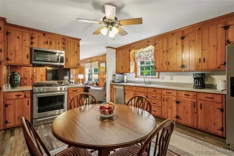 8019 Belroi Rd, Gloucester, VA 23061 photo 14