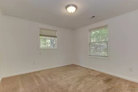 8729 Marlfield Rd, Gloucester, VA 23061 photo 19