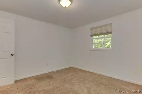8729 Marlfield Rd, Gloucester, VA 23061 photo 22