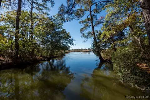 905 Celia Ct, Hampton, VA 23666 photo 39