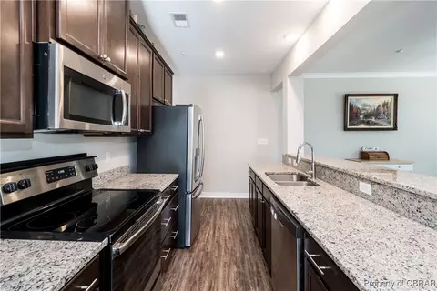 905 Celia Ct, Hampton, VA 23666 photo 7