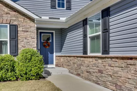 6965 Healy Ave, Gloucester, VA 23061 photo 4
