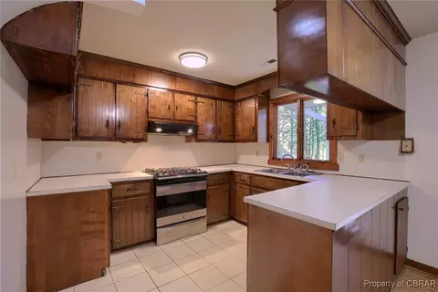 8711 Indian Rd, Gloucester, VA 23061 photo 8