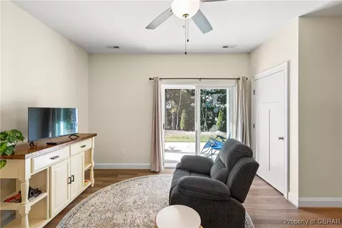 7360 Sinclair Way, Gloucester, VA 23061 photo 13