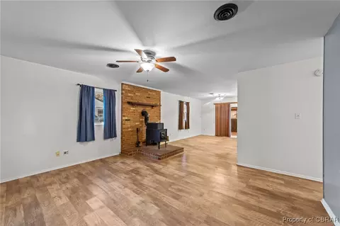 7177 Amherst Ln, Gloucester, VA 23061 photo 6