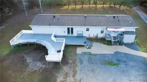 9823 Indian Rd, Gloucester, VA 23061 photo 7