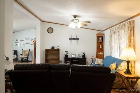 9823 Indian Rd, Gloucester, VA 23061 photo 17