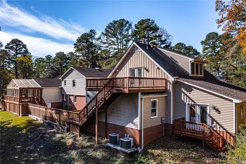 148 Forrer St, Saluda, VA 23149 photo 3