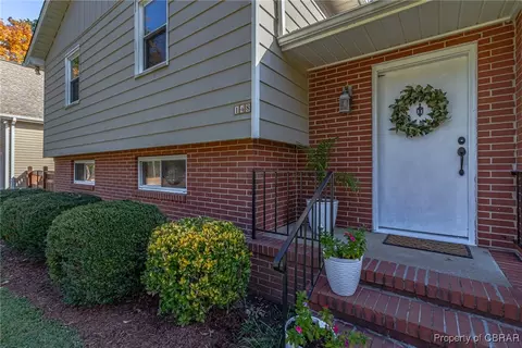 148 Forrer St, Saluda, VA 23149 photo 4