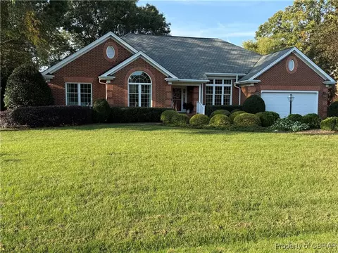 1744 Sawgrass Pointe Dr, Hayes, VA 23072