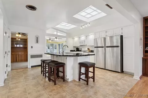 49 Mohawk Rd, Hampton, VA 23669 photo 5