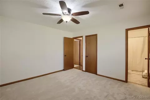 6359 Meadow Dr, Gloucester, VA 23061 photo 17