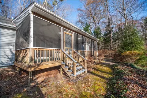 9819 Spring Branch Dr, Gloucester, VA 23061 photo 36