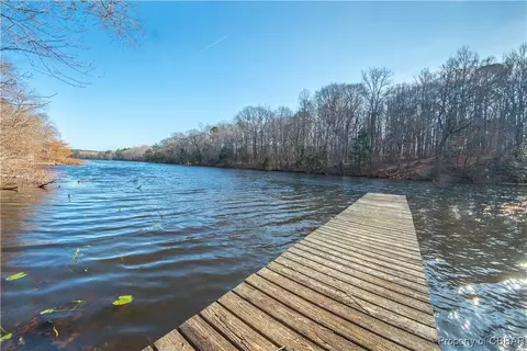 9819 Spring Branch Dr, Gloucester, VA 23061 photo 43